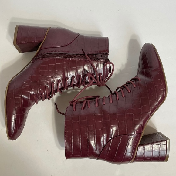 Women's Burgundy Lace-Up Ankle Boots - Picture 6 of 10
